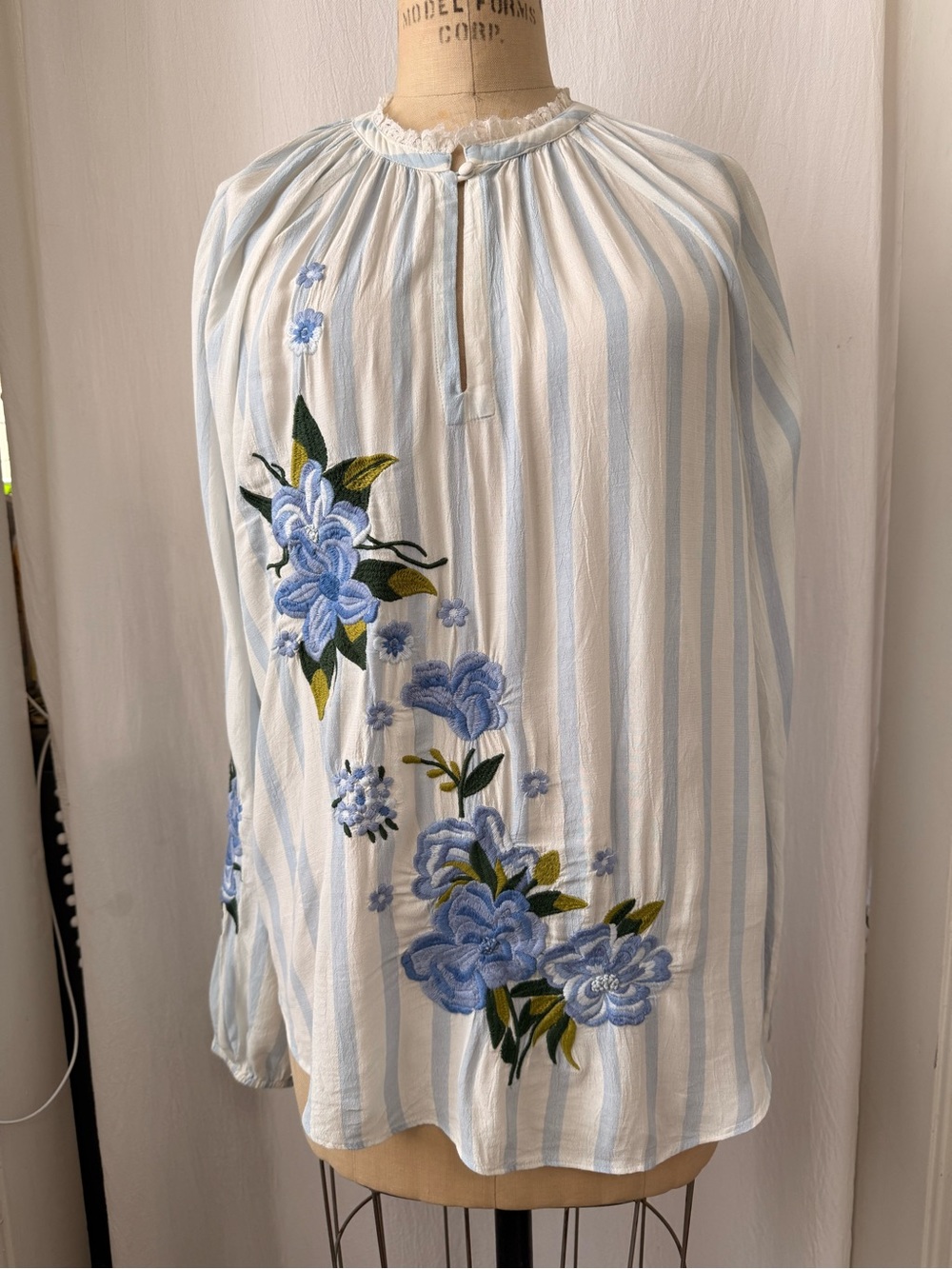 Akemi + Kin, Anthropologie, Embroidered, Stripe Long Sleeve Blouse, sz M